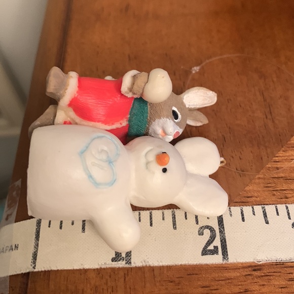 Hallmark KEEPSAKE Christmas Ornament SNOW TWINS DATED 1991 in Original Box - Picture 4 of 8